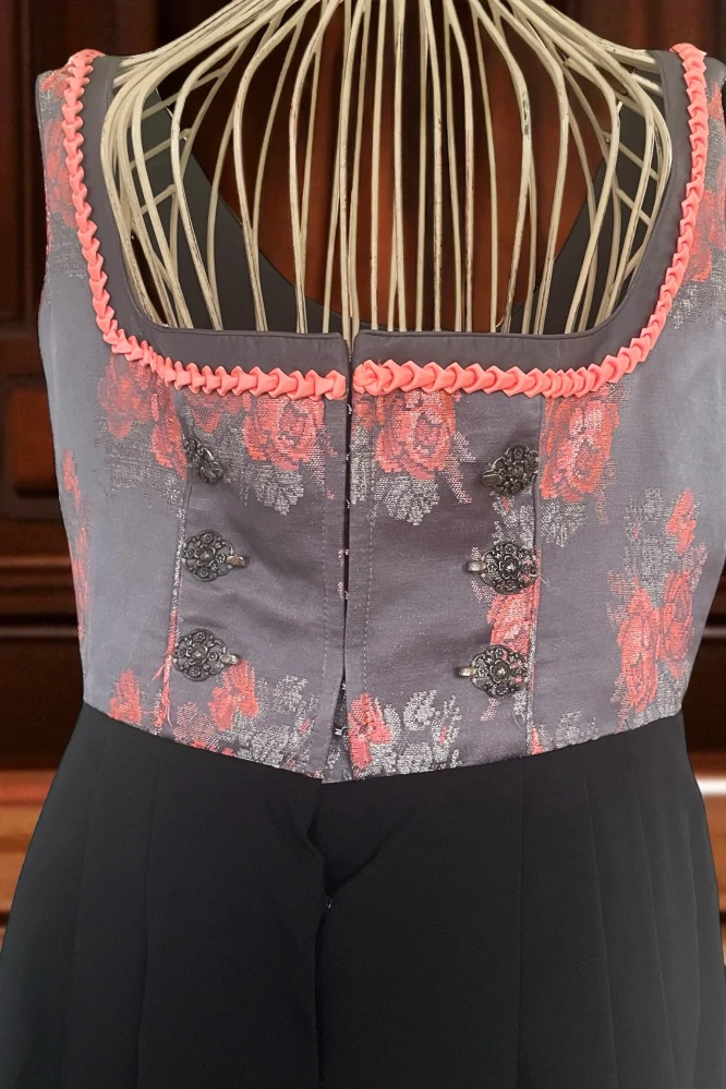 Dámské elegantní dirndl selské šaty vel. 42