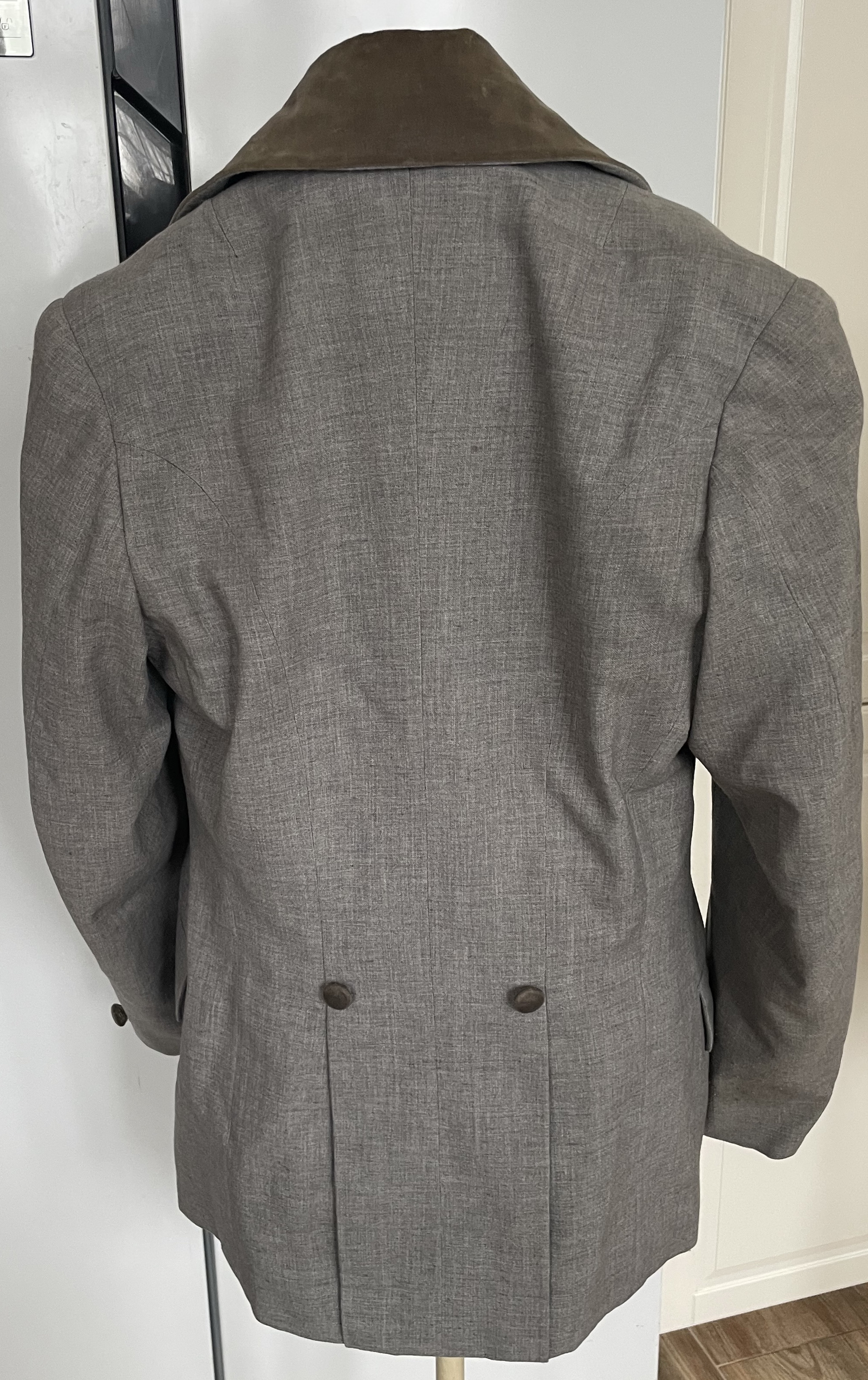 Pánské divadelní sako ELEGÁN, GENTLEMAN, DETEKTIV vel. M