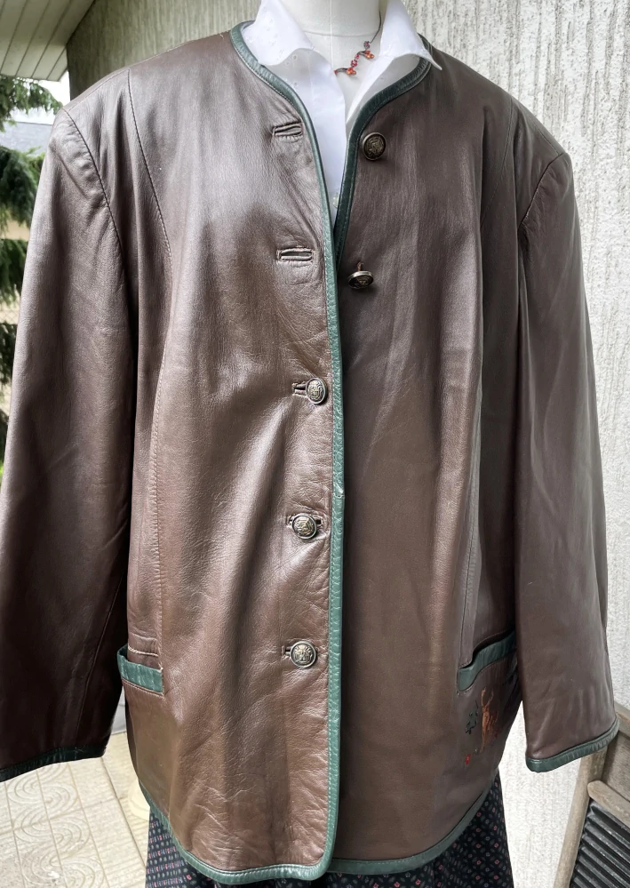 Dámská kožená bunda / sako v selském, horském stylu vel. XXXL