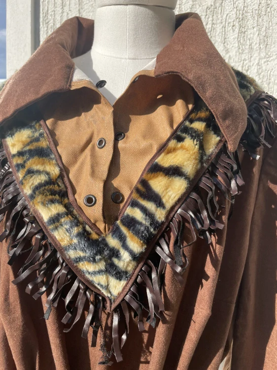 Dámský karnevalový kostým KOVBOJKA, LOVKYNĚ,NDIÁNKA vel. 42/44
