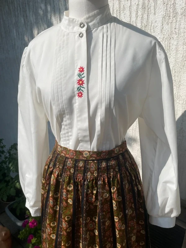 Dámská halenka v selském stylu vel. 40