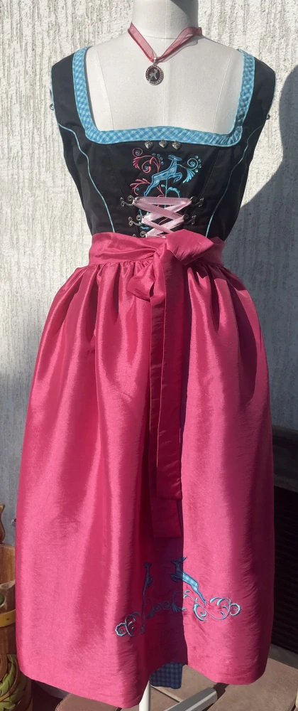 Dámské dirndl šaty selský styl vel. 42