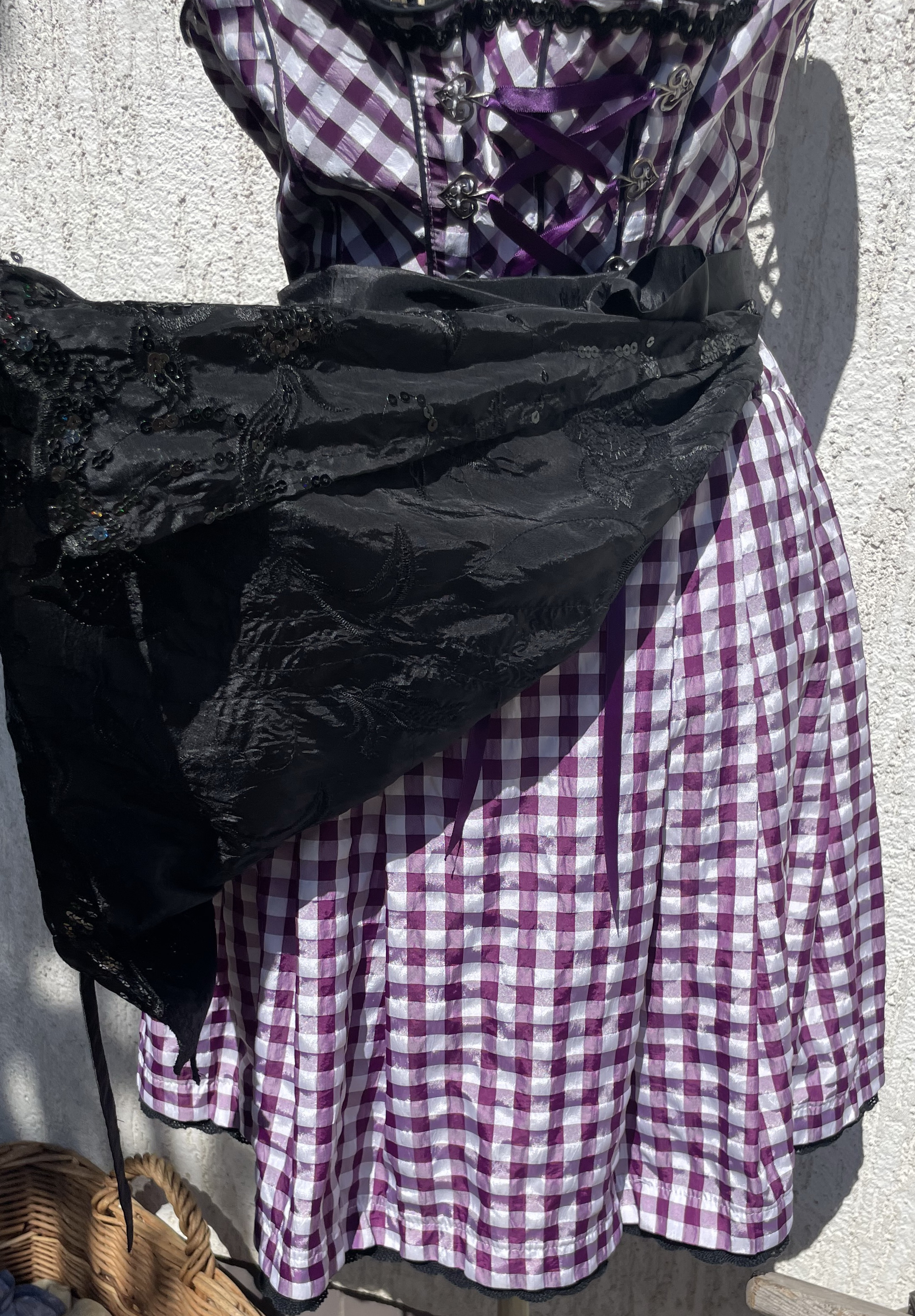 Dámské šaty dirndl selský styl vel. 40