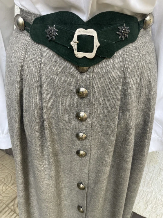 Dámská teplá sukně dirndl, selský, dobový styl vel. 36/38