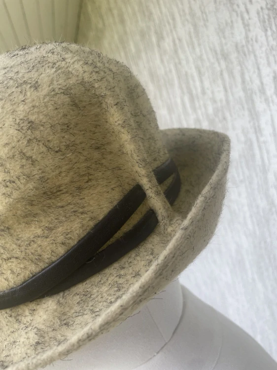 Dámský elegantní klobouk alá 1. republika