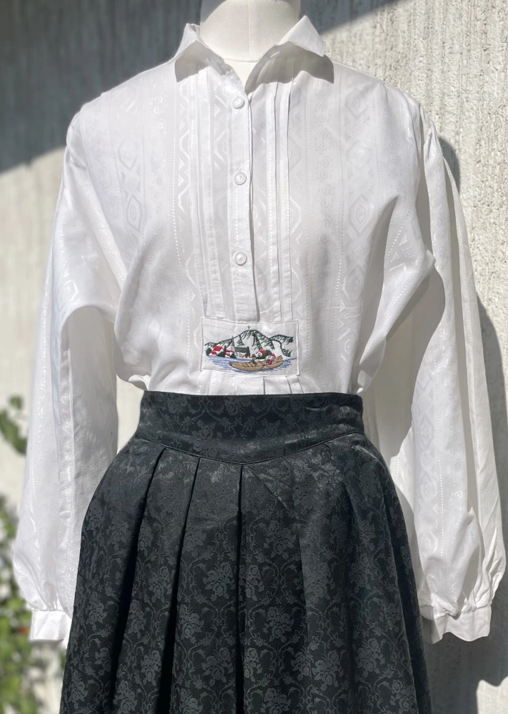 Dámská halenka v selském, country stylu vel. 42/44