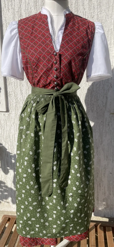 Dámské dirndl selské šaty vel. 42