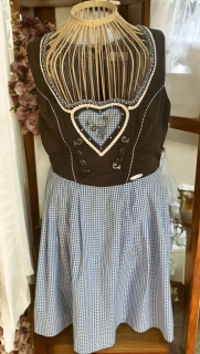 dámské šaty v selském dirndl stylu vel. 40