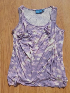 DUHOVÝ TOP V HIPPIE STYLU > 38