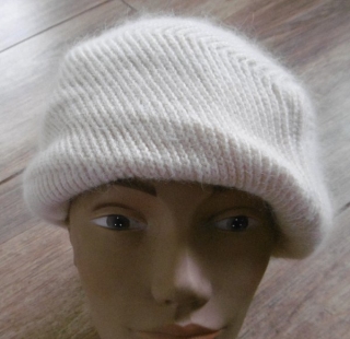 pletená čepice RETRO baret