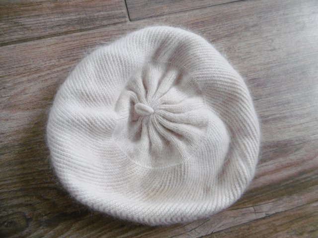 pletená čepice RETRO baret